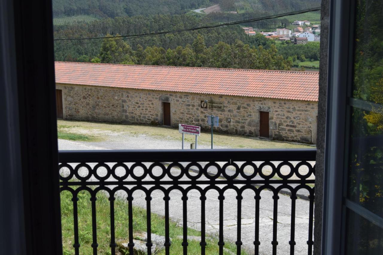 Pension De Moraime Esterno foto